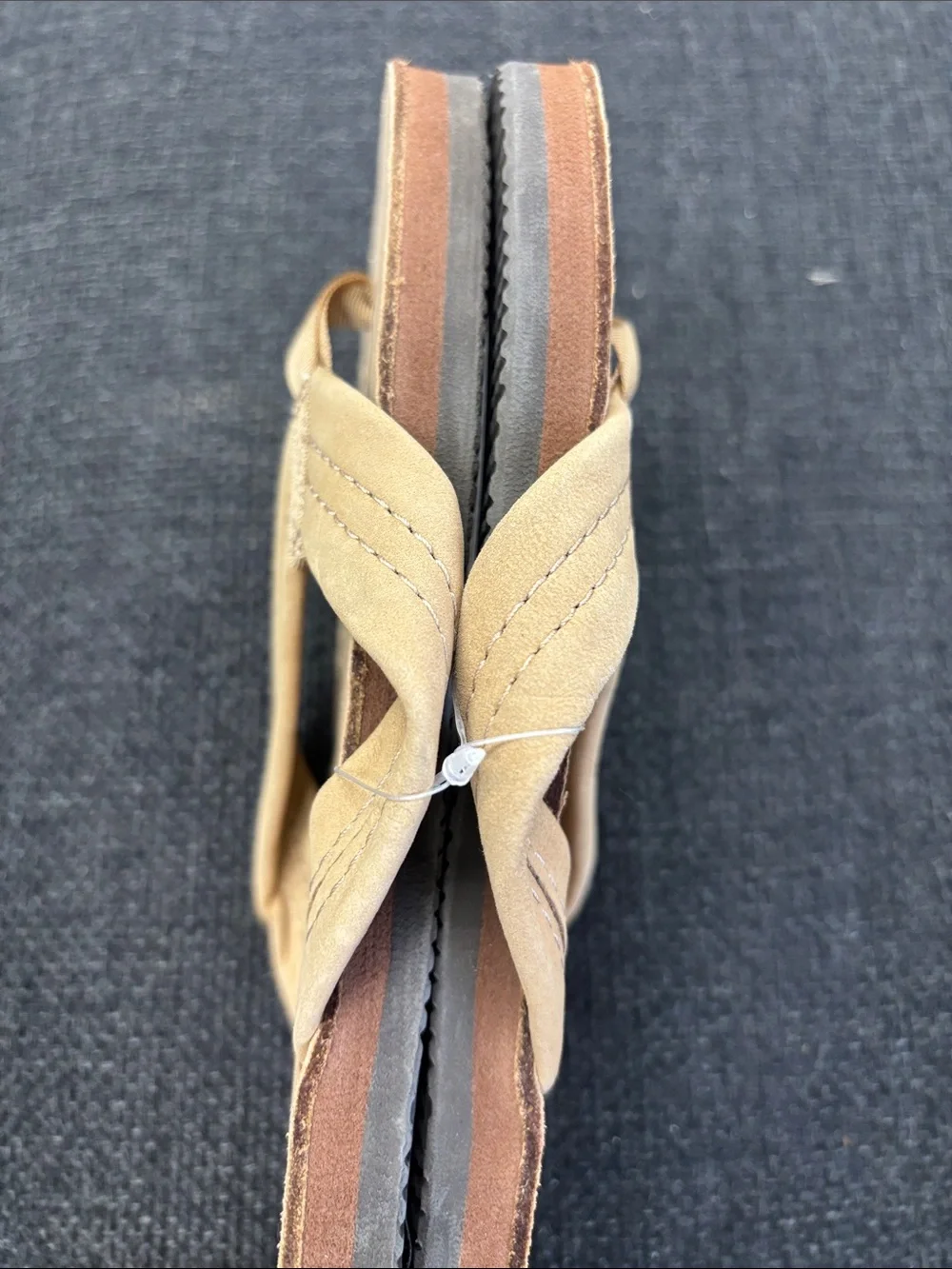Rainbow Kids Sandals - Tan Suede Flip Flops Size 4/5 9.5 inches